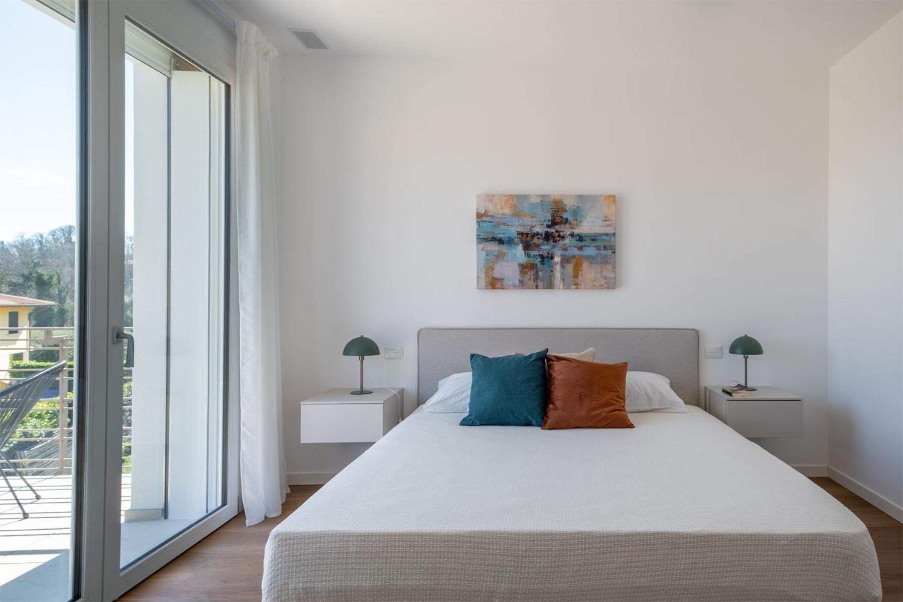 Luxury Villas Gardenia With Private Pool Паденге-суль-Гарда Экстерьер фото
